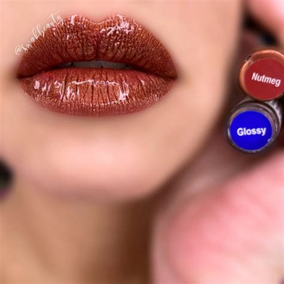 NUTMEG LipSense - Picture 2 of 5